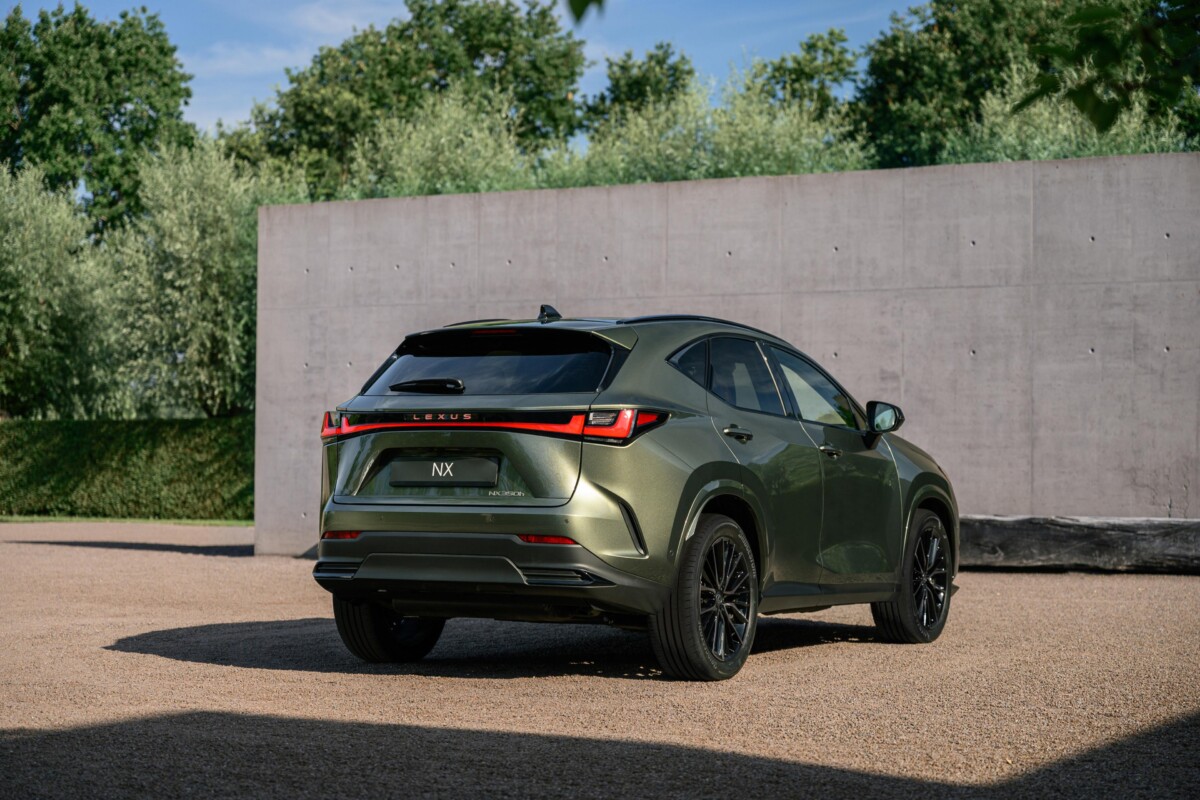 2027 렉서스 NX F SPORT 트림 전면 모습